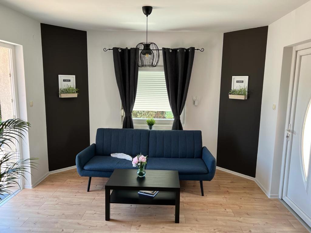 4 Stars Apartments Near Airport Velika Gorica Ngoại thất bức ảnh