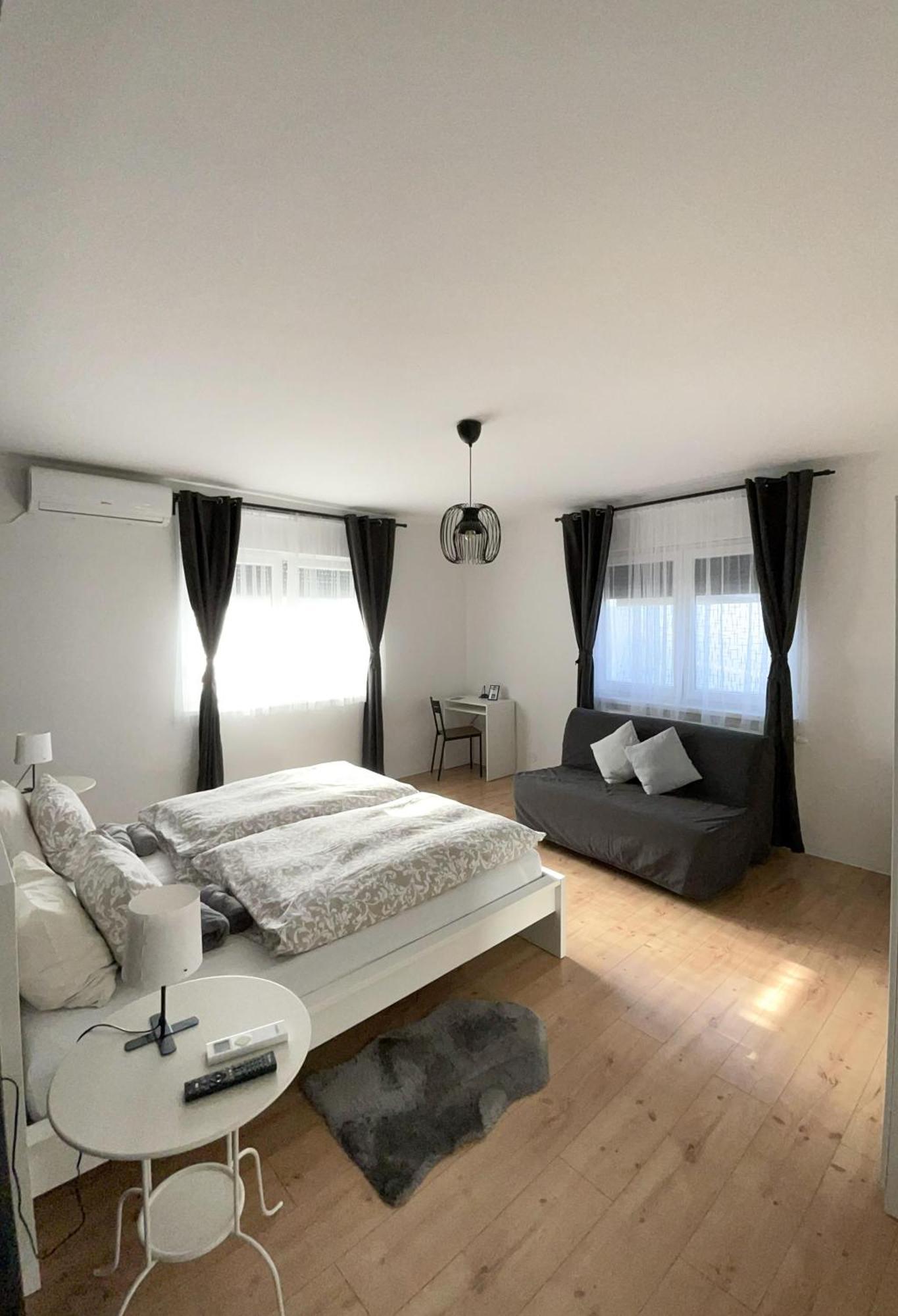 4 Stars Apartments Near Airport Velika Gorica Ngoại thất bức ảnh